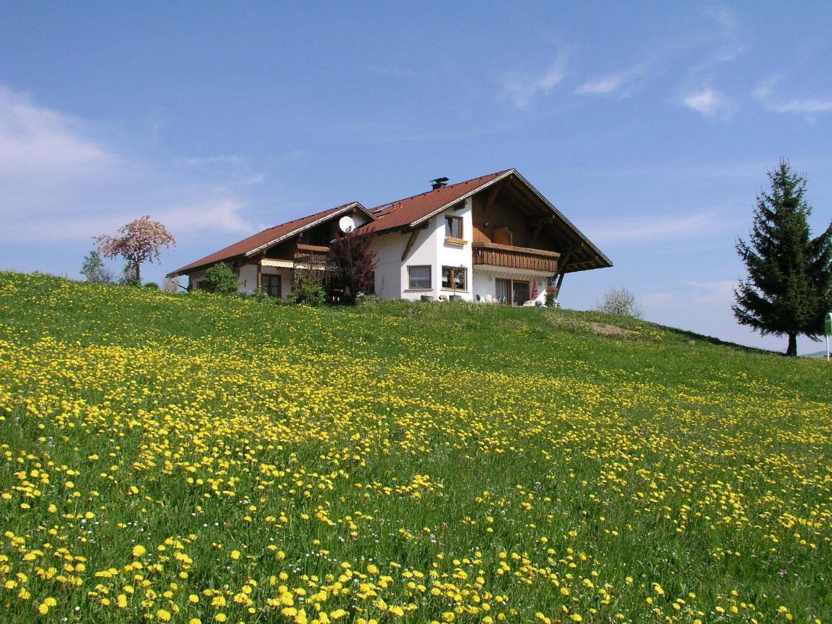 Ferienwohnungen Pension Sonnblick Krumbach  Exterior foto
