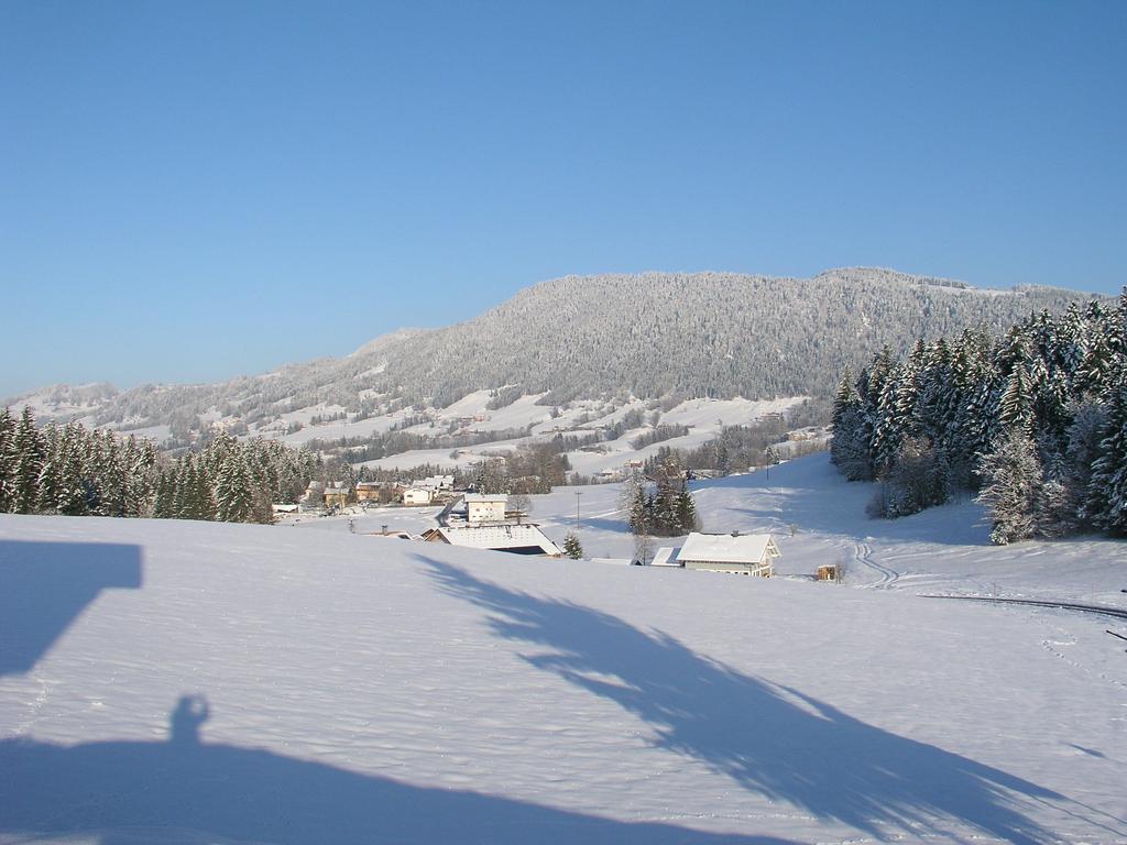 Ferienwohnungen Pension Sonnblick Krumbach  Exterior foto