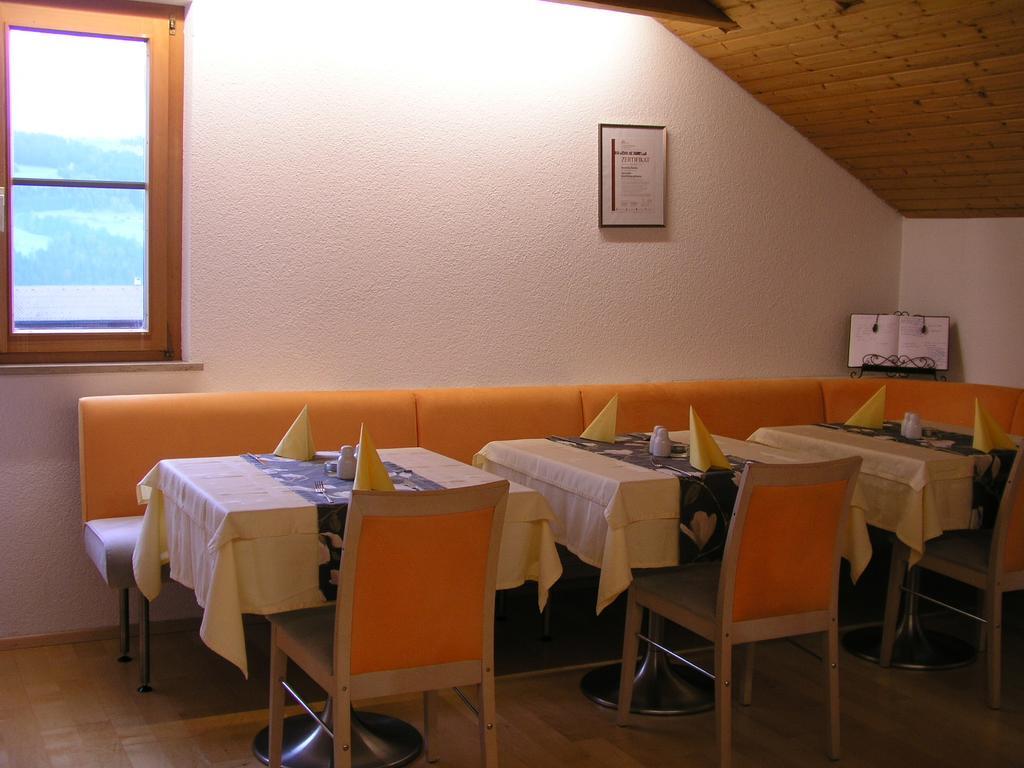 Ferienwohnungen Pension Sonnblick Krumbach  Exterior foto